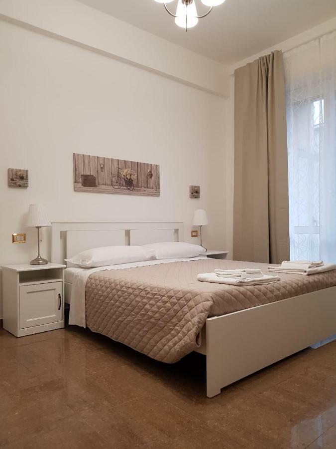Interno Dieci Рим Екстер'єр фото